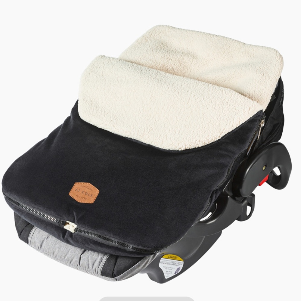 JJ Cole BundleMe Infant Bunting Bag in black